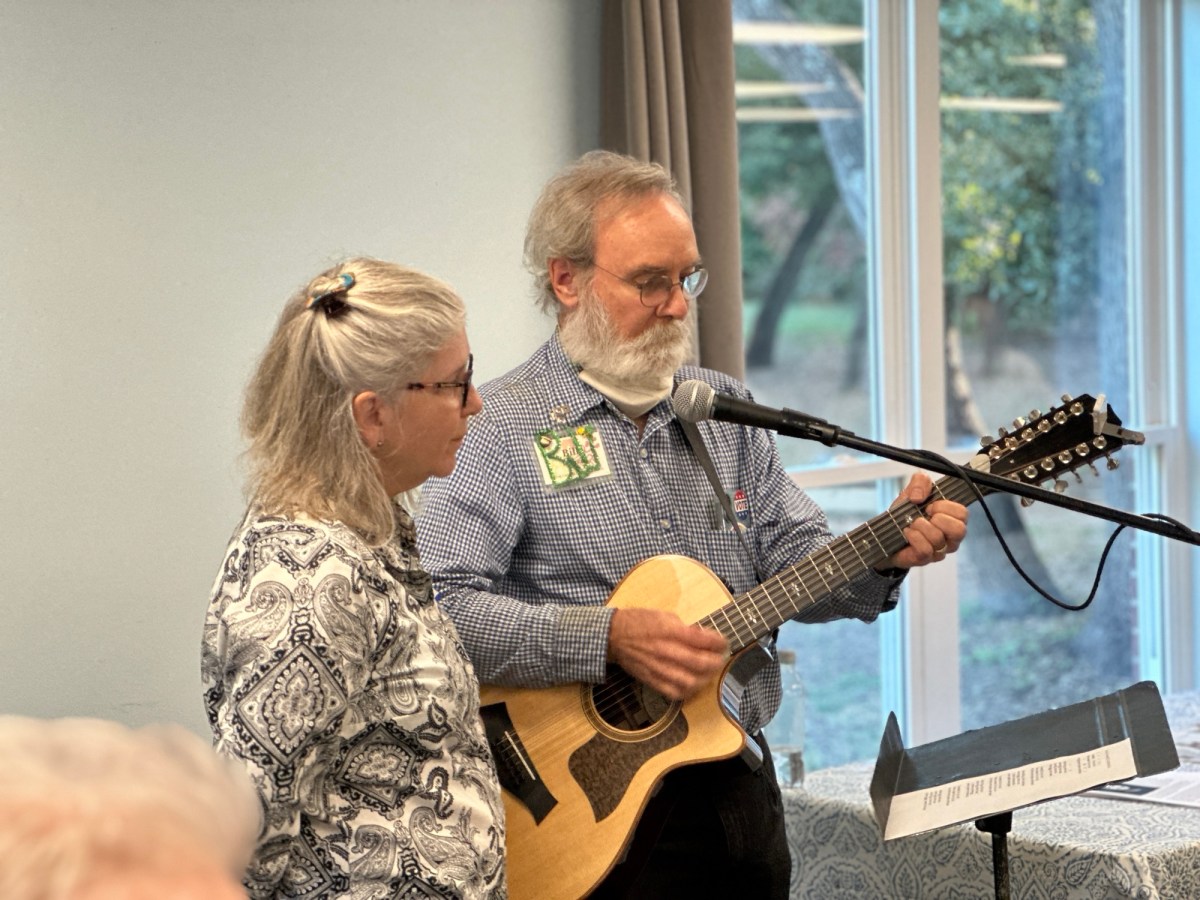 Committed to Telling People What They Mean to&nbsp;Me.